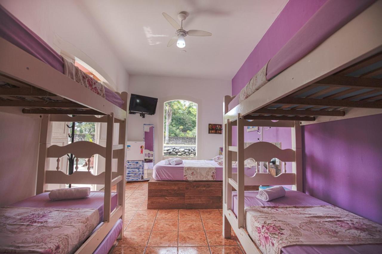 Pousada Casa Do Rio Hostel - 8 Min Do Centro Historico - Passeio De Barco Com Saida Da Pousada -Pago A Parte- Perto Das Praias E Beira Rio باراتي المظهر الخارجي الصورة