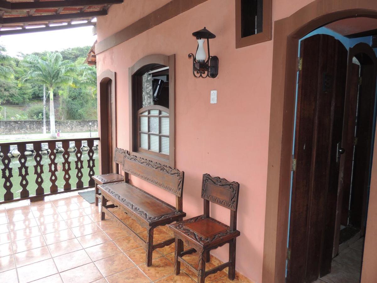 Pousada Casa Do Rio Hostel - 8 Min Do Centro Historico - Passeio De Barco Com Saida Da Pousada -Pago A Parte- Perto Das Praias E Beira Rio باراتي المظهر الخارجي الصورة